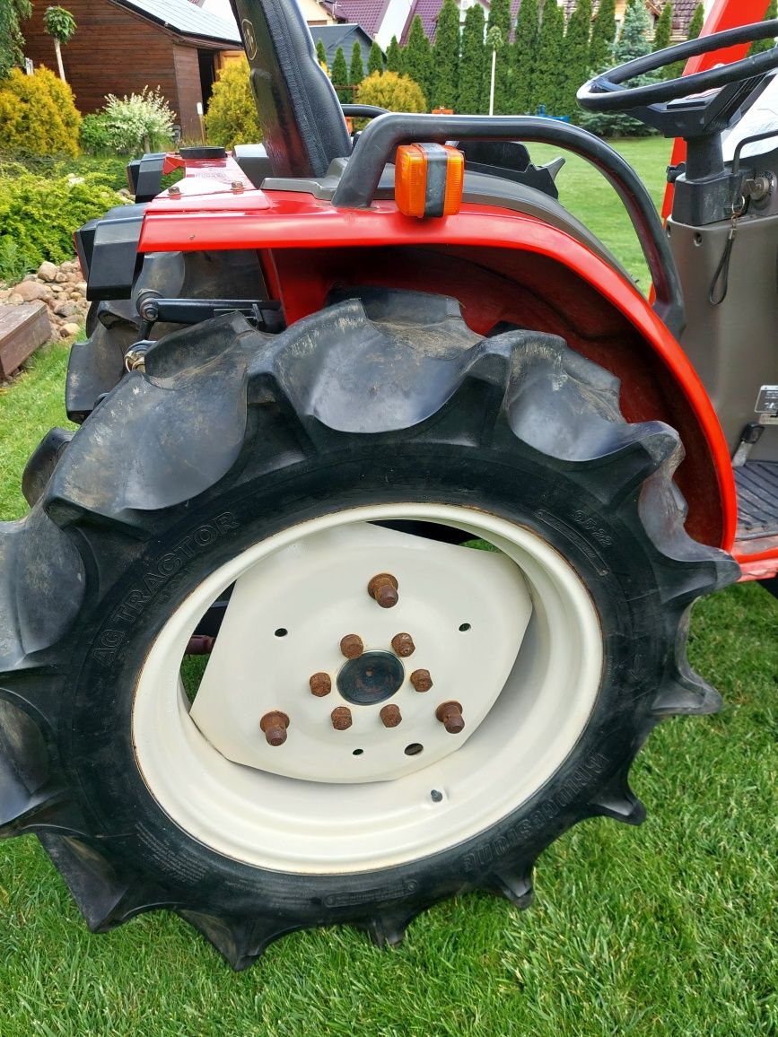 Traktorek Yanmar F220 22KM 4x4 Oryginał 849mth Bardzo Zadbany Kubota