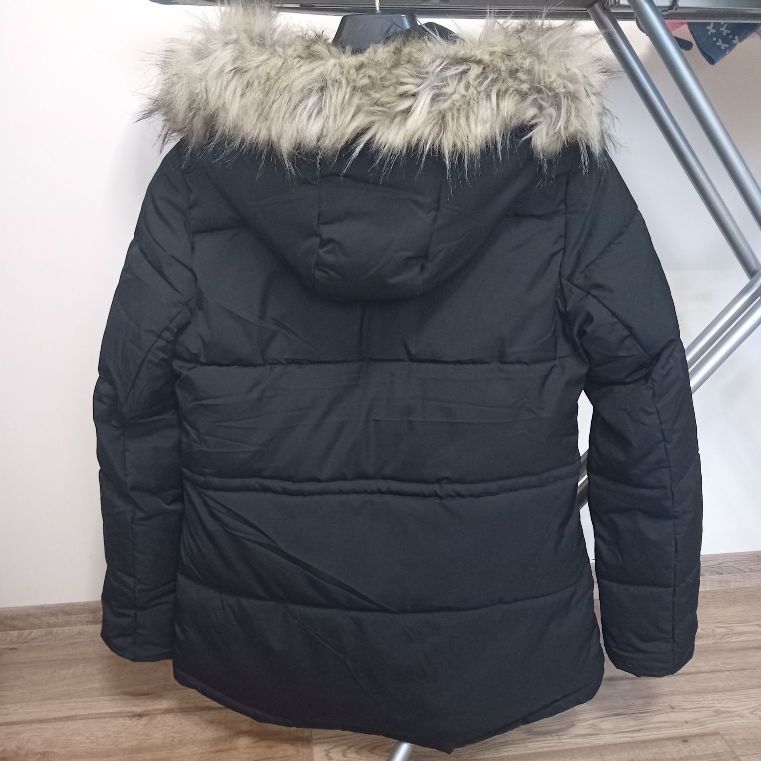 Kurtka zimowa Reserved 164