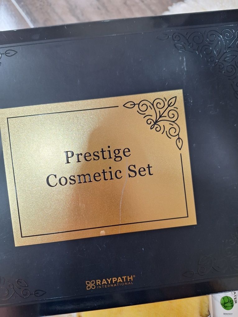 Raypath Prestige Cosmetics Set