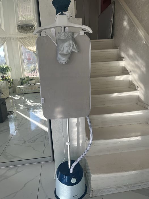 Відпарювач для одягу Philips філіпс