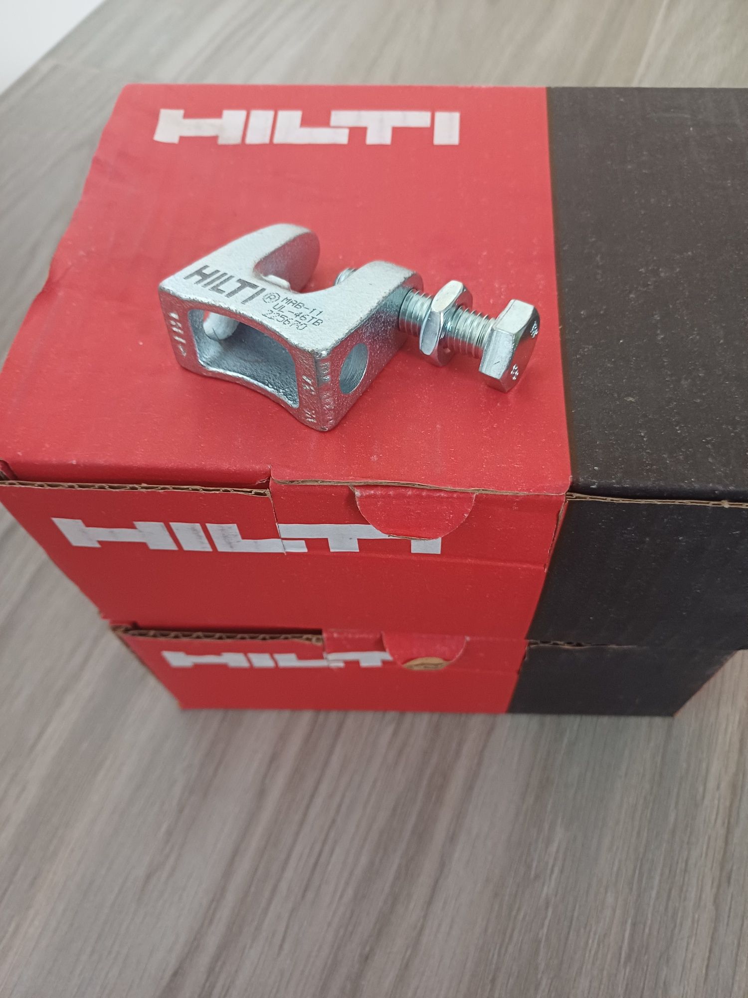 Grampos de fixação