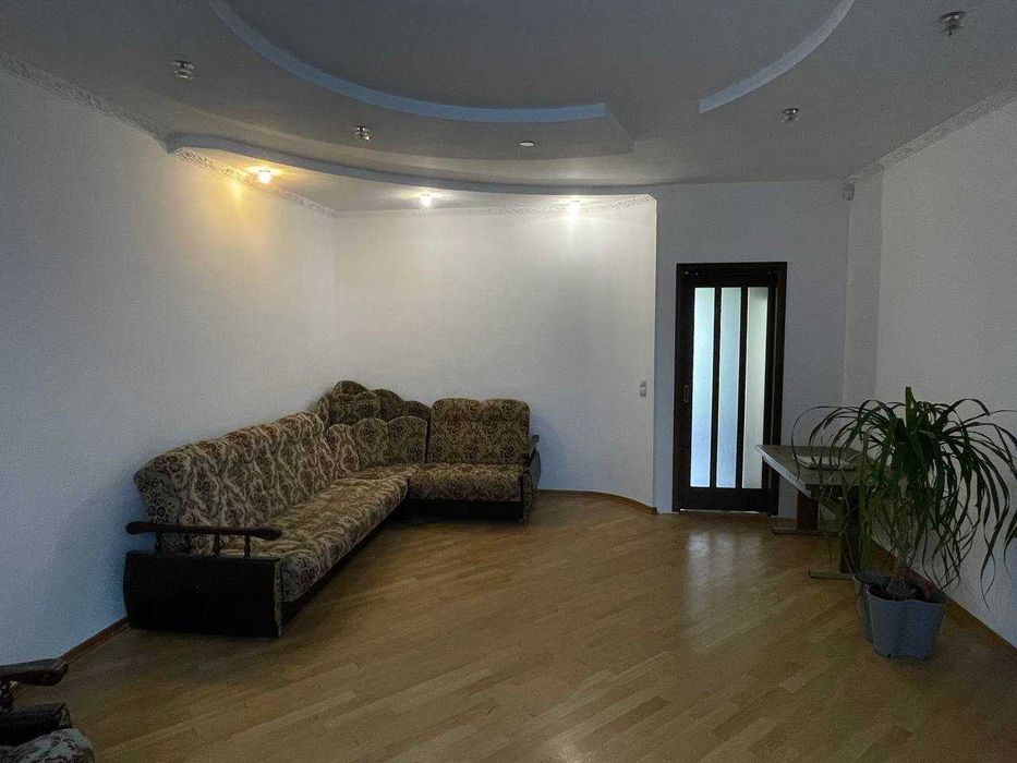 Оренда окремих кімнат 16 м.кв. та 27 м.кв. у новобудові.