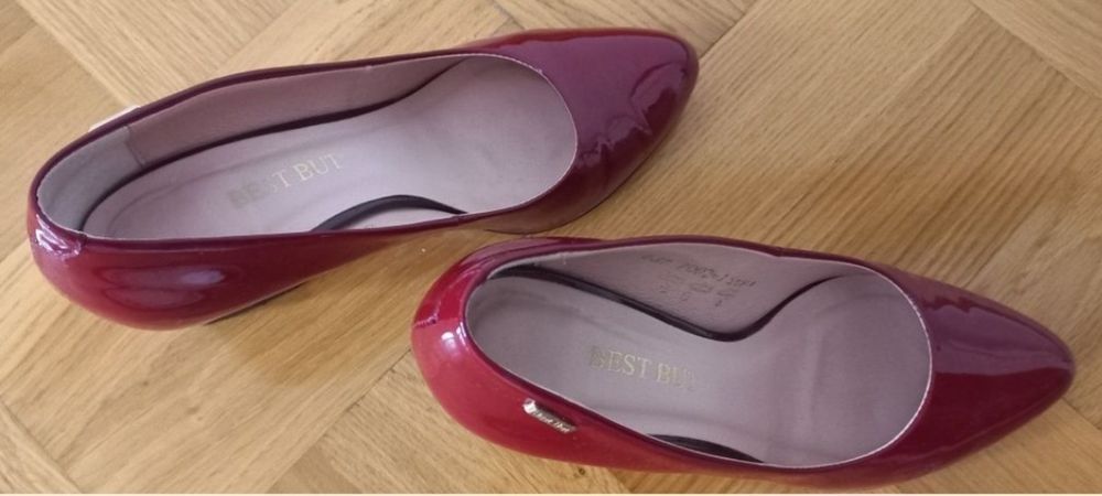 Туфлі 37р жіночі  виробництво Польща