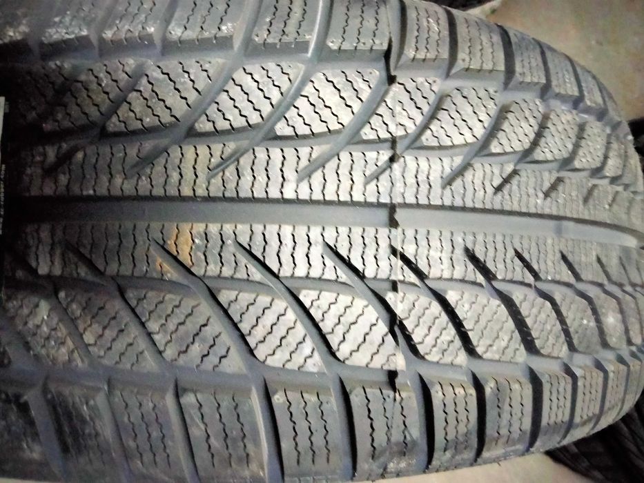 215 55R16 West lake novos