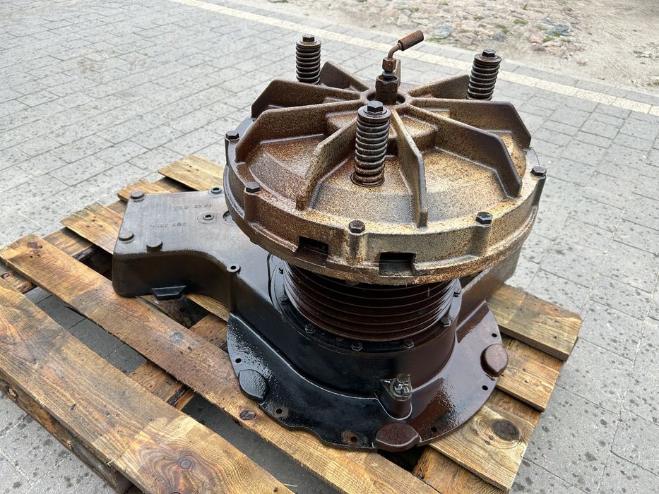 Przekladnia przekładnia skrzynia silnika rodzielajaca CLAAS JAGUAR