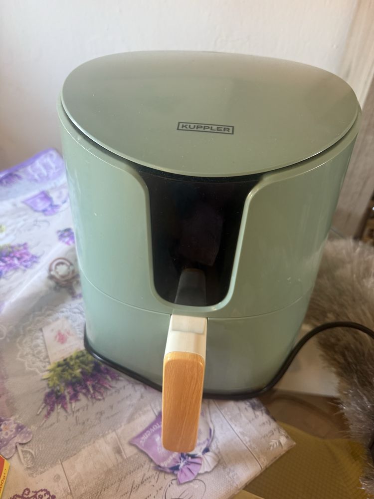 Air Fryer 5L em em ótimo estado