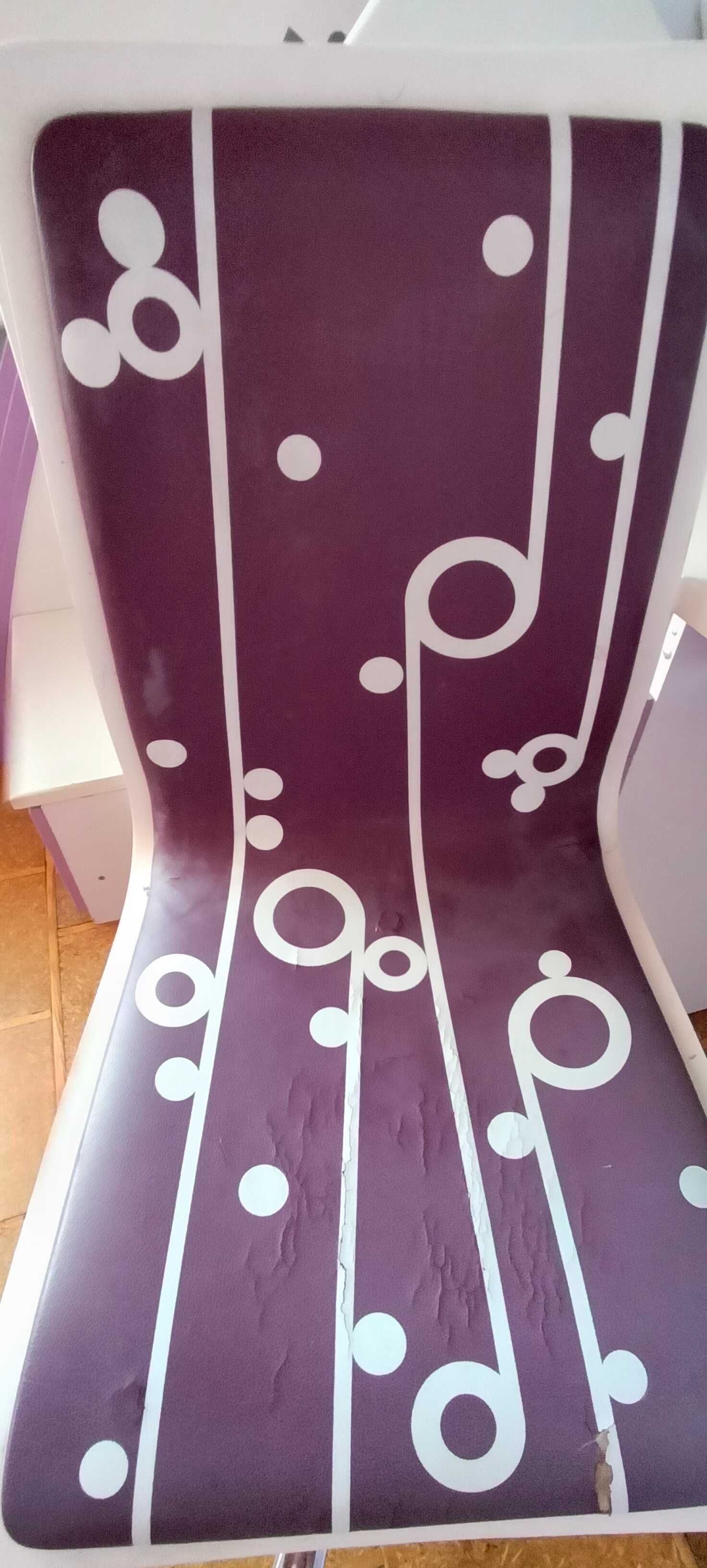 Łóżko piętrowe z biurkiem