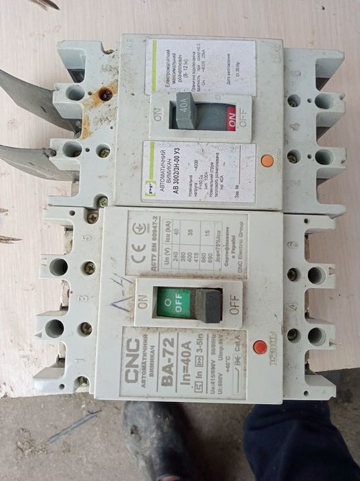 Вимикач автоматичний,автомат