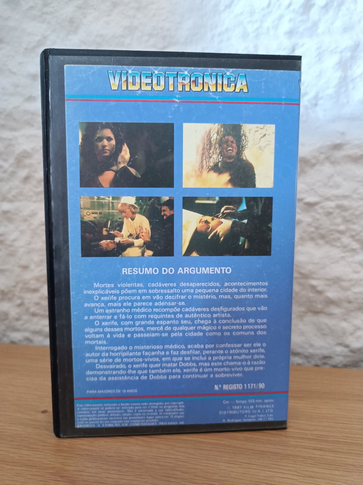 Filme VHS Reencarnações (Dead & Buried)