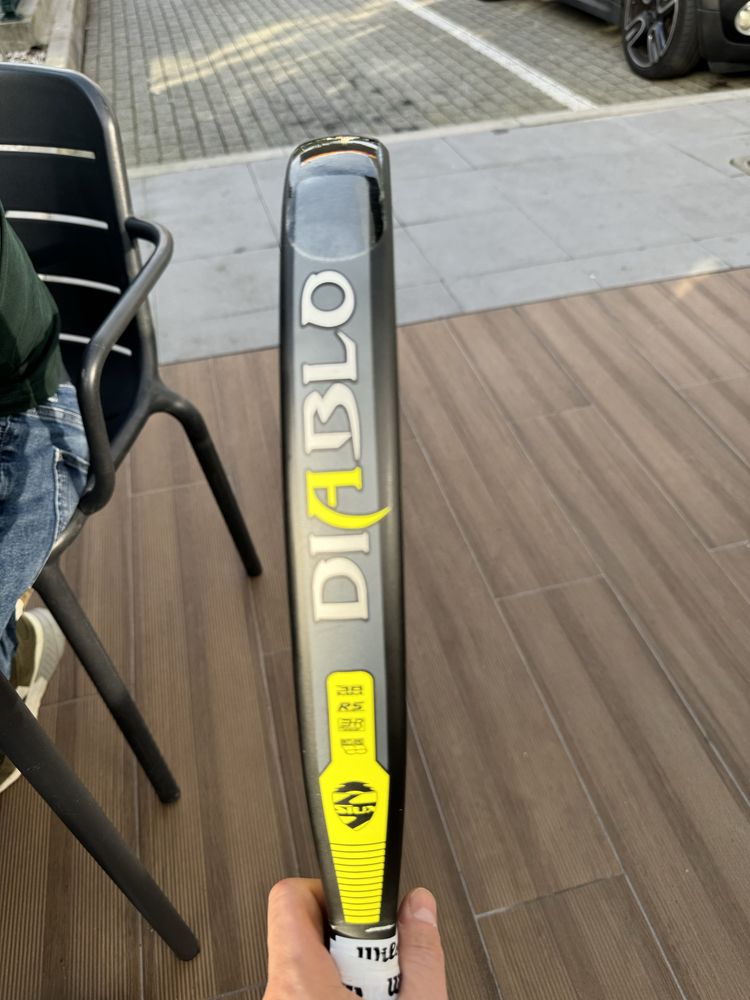 Padel siux diablo revolution 12k shockout