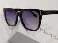 Черные солнцезащитные очки с неоновыми линзами S007 от Valentino! Ориг