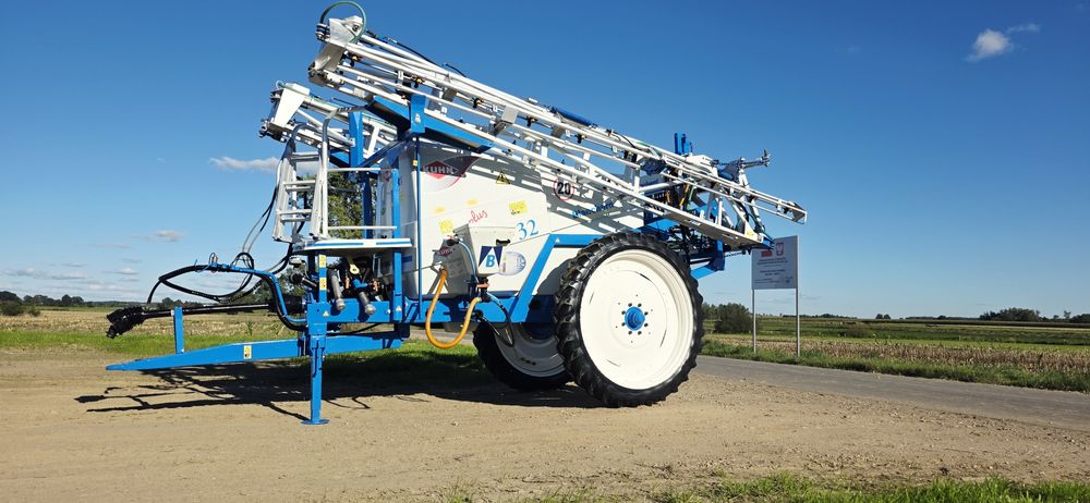 REZERWACJA! Kuhn Blanchard Atlantique 3200 l.  21 m. Super Stan! ARAG