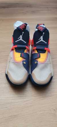 Nike Air Jordan XXX III (rozm. 45 - dł. wkładki 29 cm)