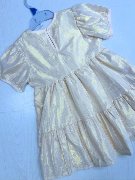 Святкова сукня на дівчинку 98 см