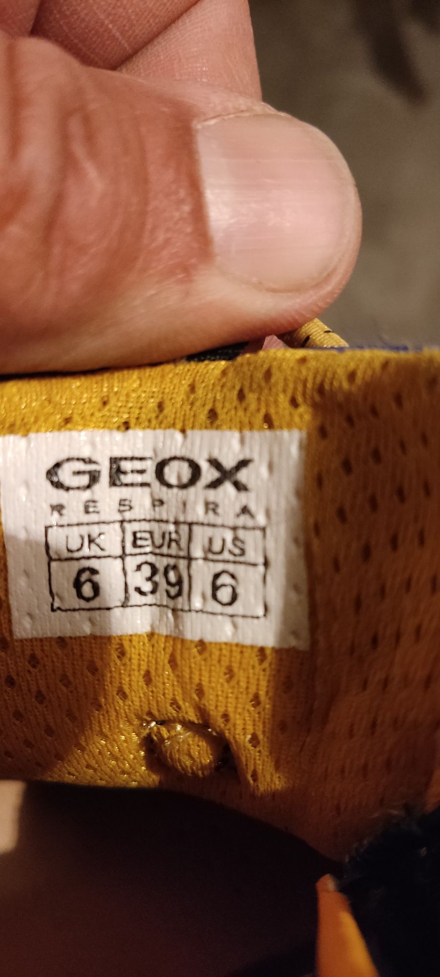 Buty chłopięce Geox 39 jak nowe okazja !!!