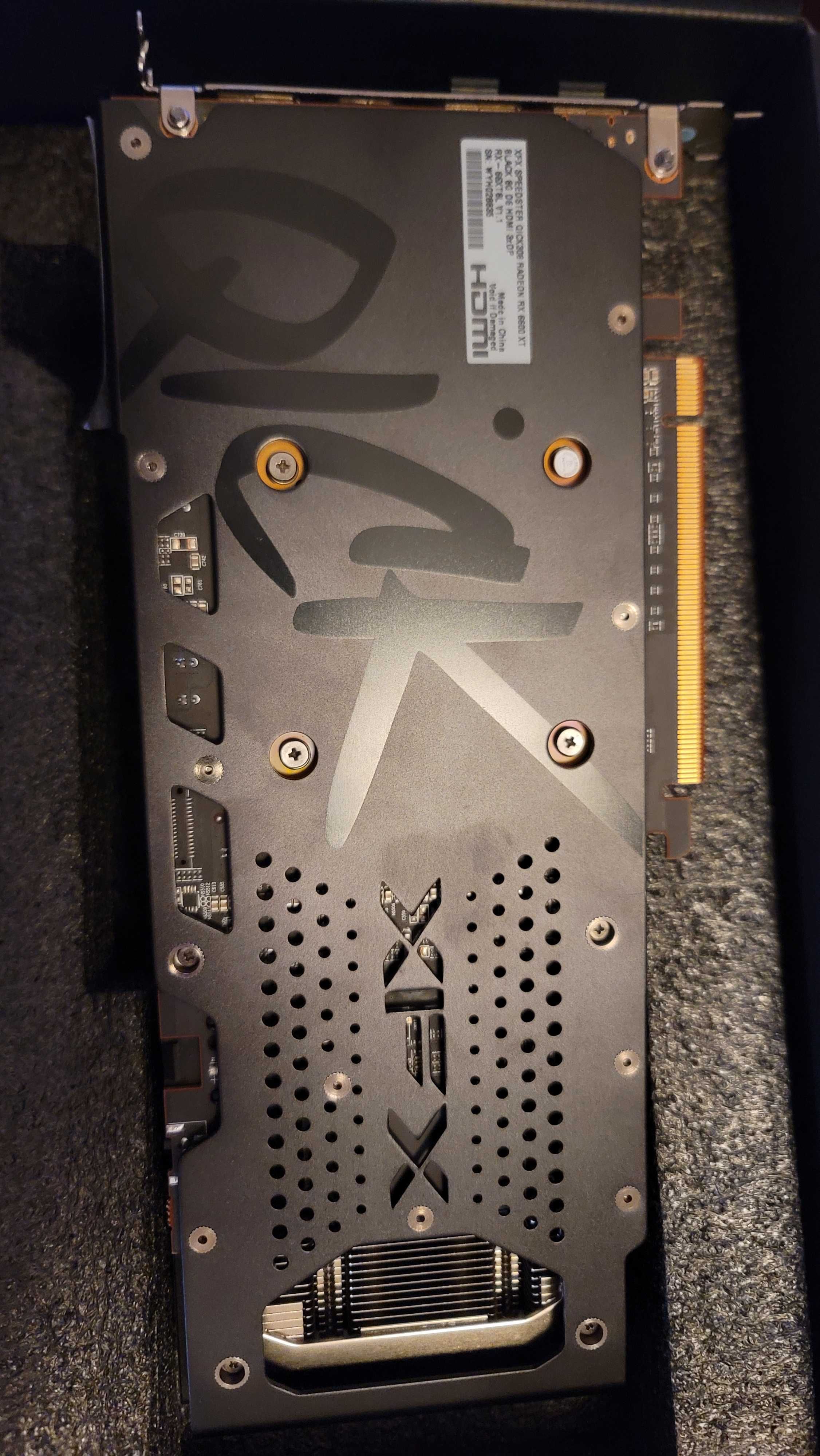 XFX 6600 XT gráfica AMD como nova