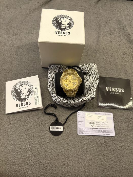 Złoty zegarek Versus Versace