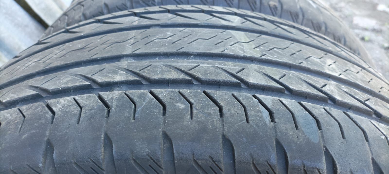 Продам шины 285/60R18