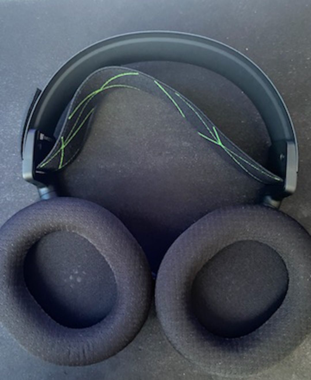 Sprzedam słuchawki Steelseries arctis 9x bezprzewodowe czarno-zielone