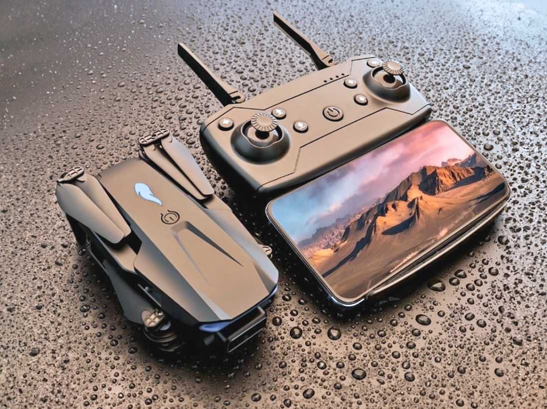 Latający Mały Dron 4K z WiFi i Kamerą