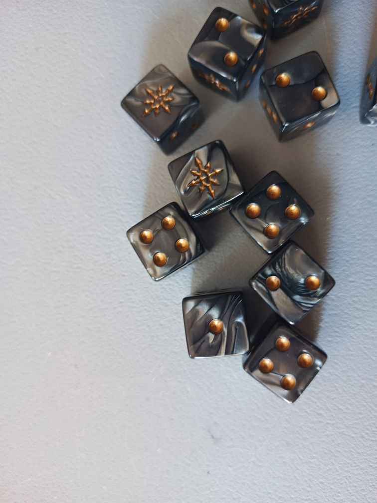 14x Chaos Warriors Dices Warhammer Age of Sigmar Fantasy Battle FB