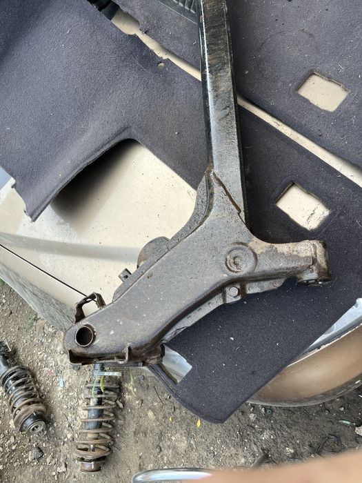 Балка задня Део Нексія n100 n150 ціла не гнила не варена рівна