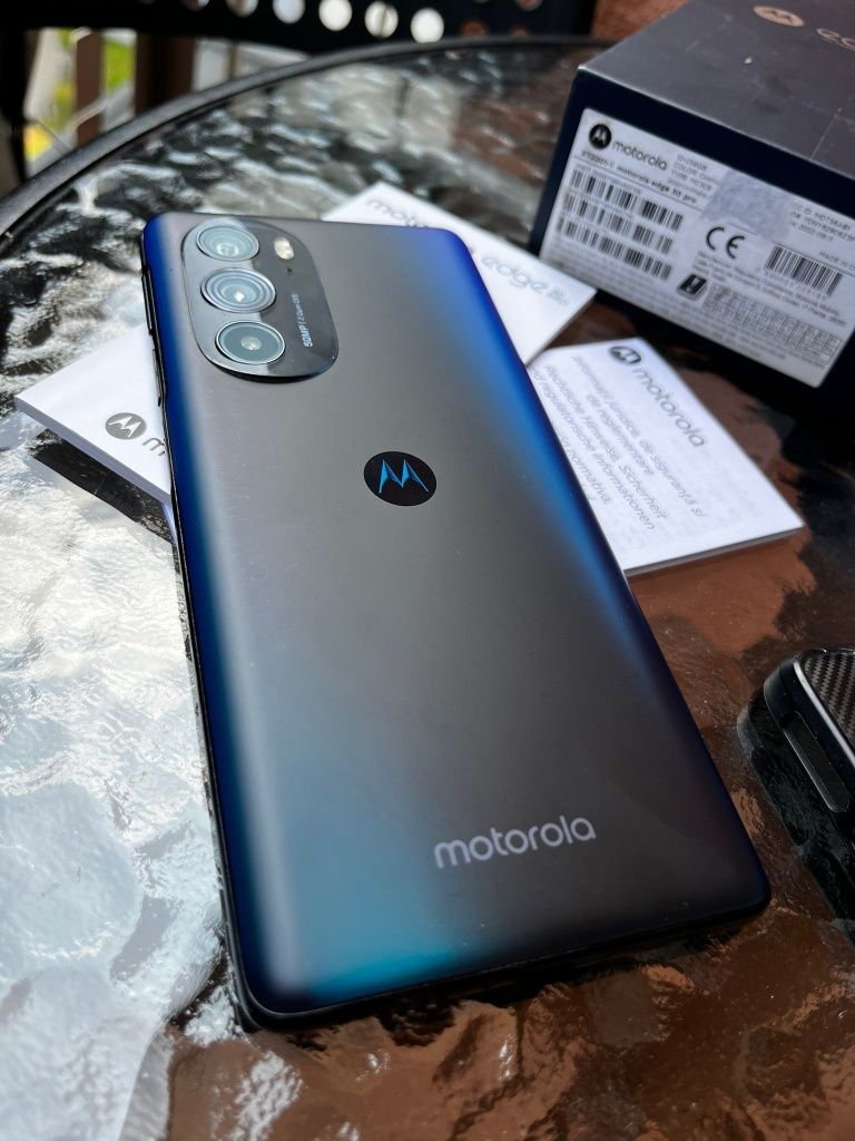 Motorola moto edge 30 pro 12/256