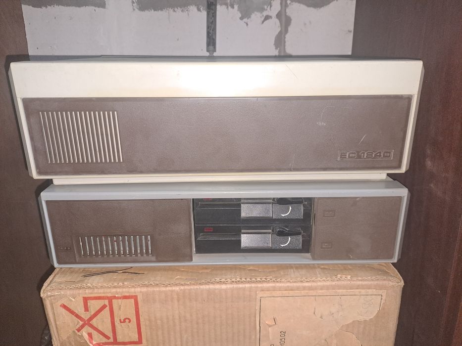 комп'ютер ес 1840+ прінтер+монітор