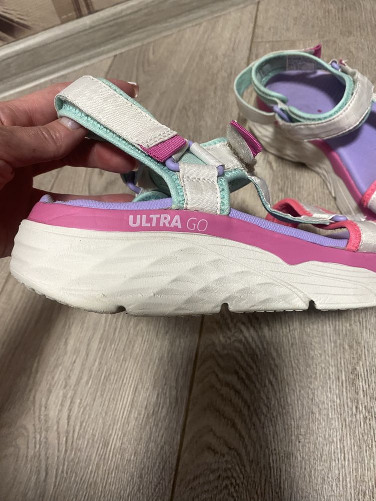 Дитячі сандалії Skechers Max Cushioning (302986L WMLT) ,37 розмір