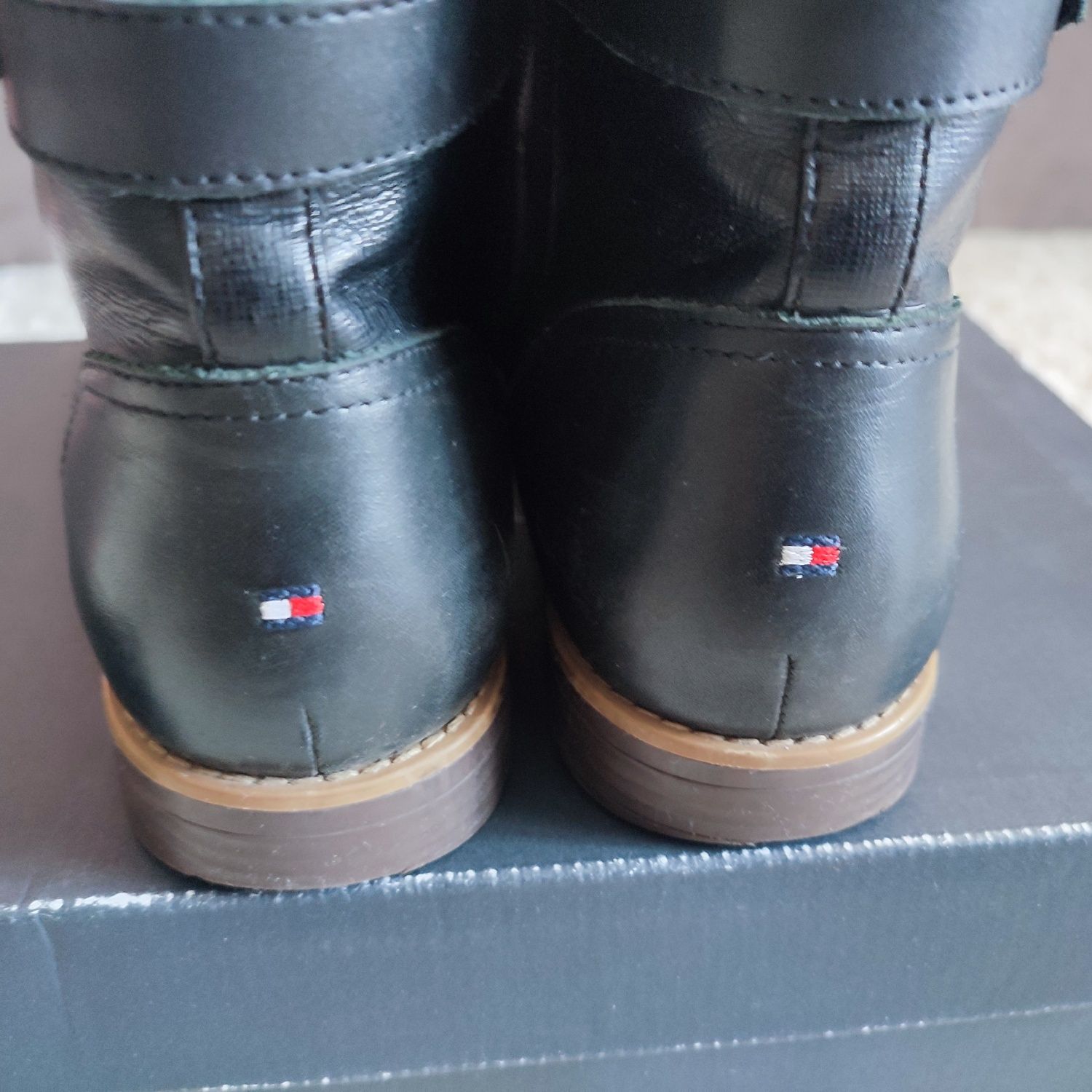 Осенние ботиночки Tommy Hilfiger, 40 размер