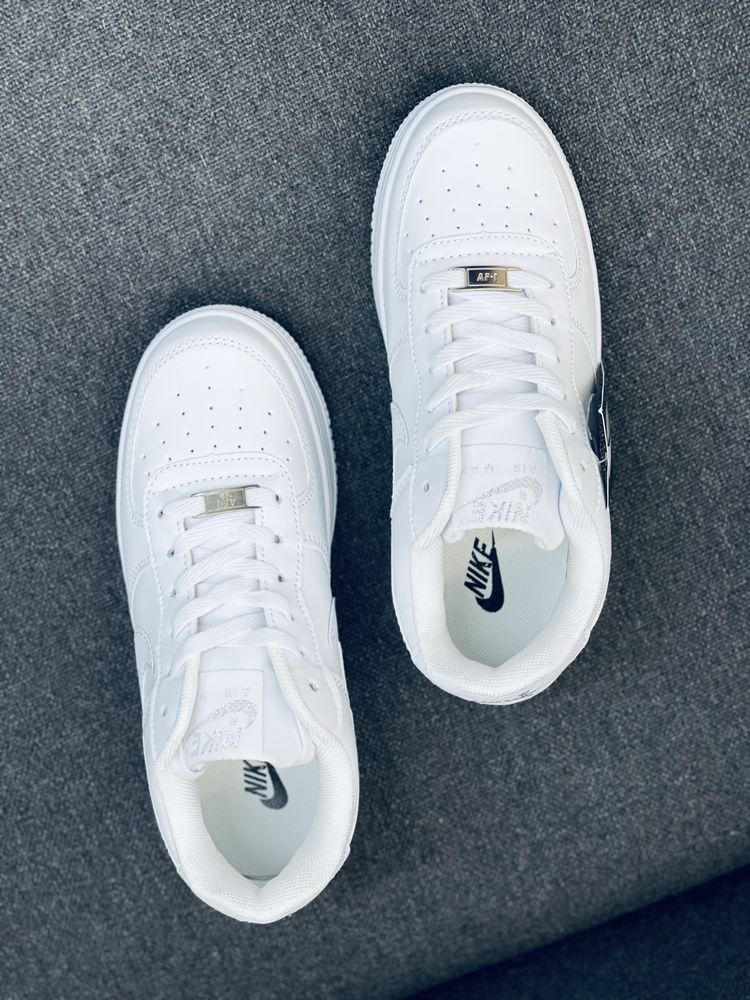 Кросівки Nike Air Force 1 Найк білі