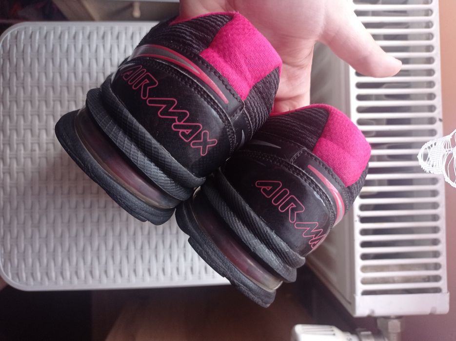 Buty Nike różowe czarne 39 do biegania damskie air max