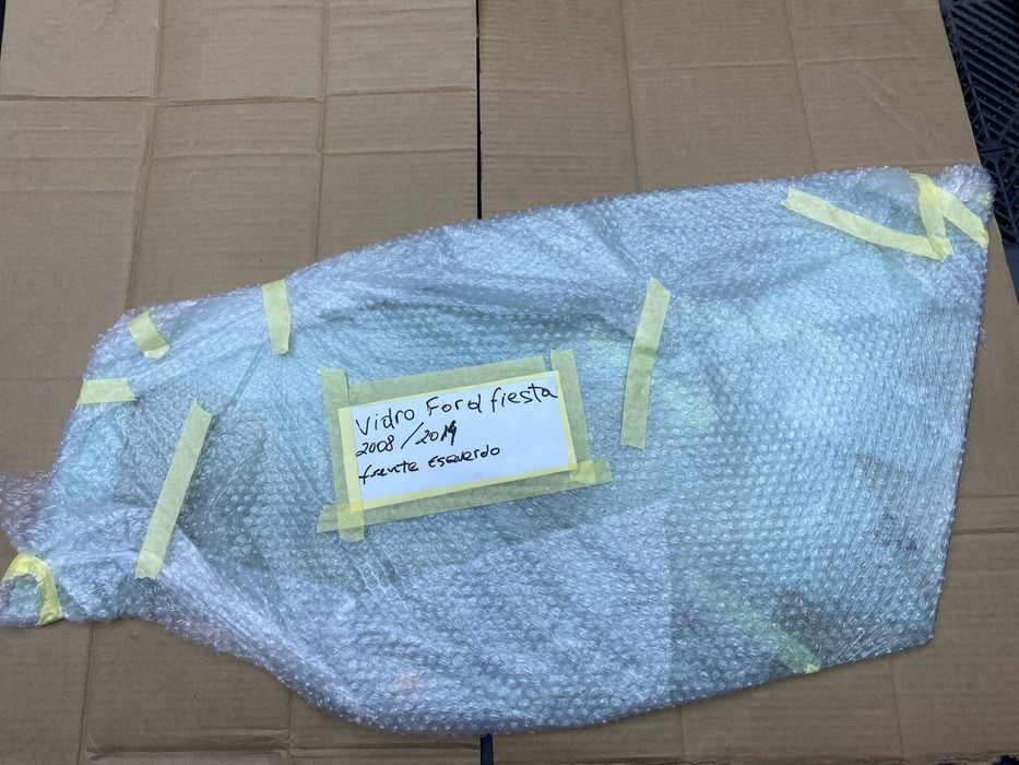 Vidro Frente Esquerdo Ford Fiesta