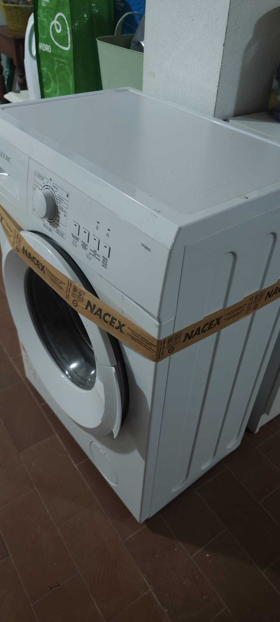Máquina Lavar roupa - 150€