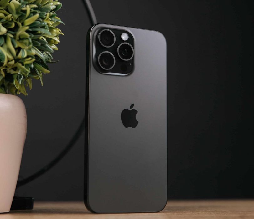 Apple iPhone 15 Pro Max 256 ГБ Black Titanium