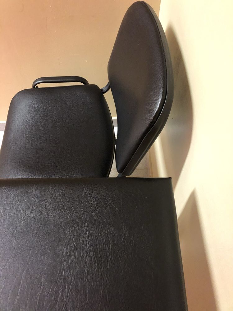 Vendo marquesa preta