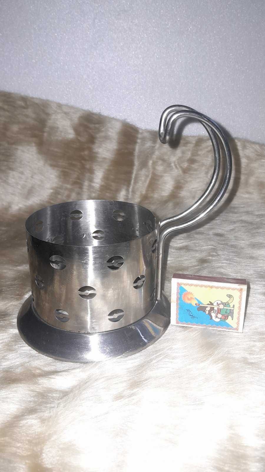 Медная  тарелка и расписные металлические подносы  из СССР