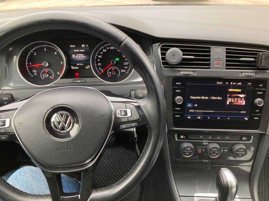 Volkswagen Golf 2017 універсал автомат