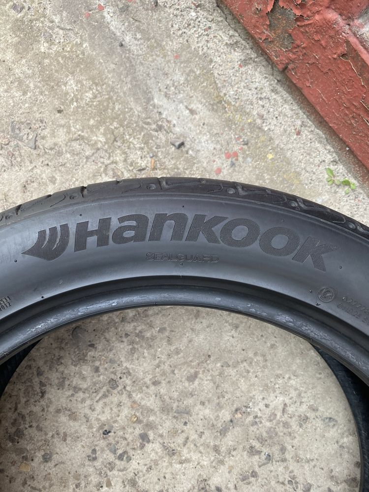 Шини 4шт літні R19 Hankook Ventus S1 Evo2 235/50/19 комлект