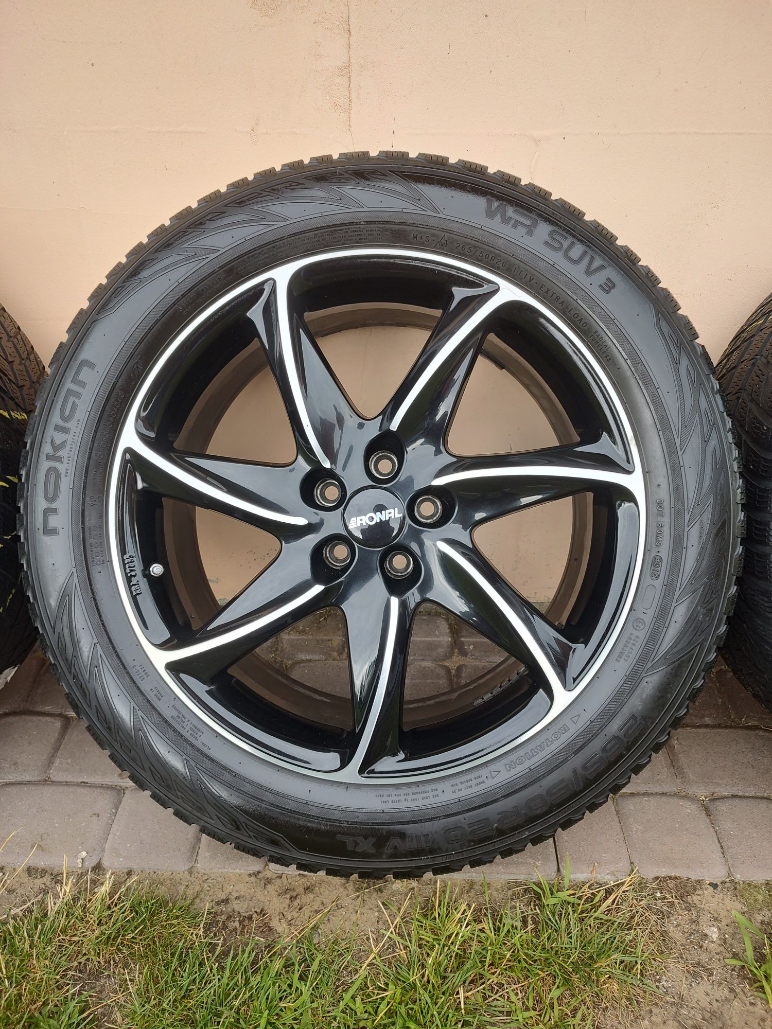 Alufelga INFINITI QX70s 20 cali inne modele o rozstawie5x114,3