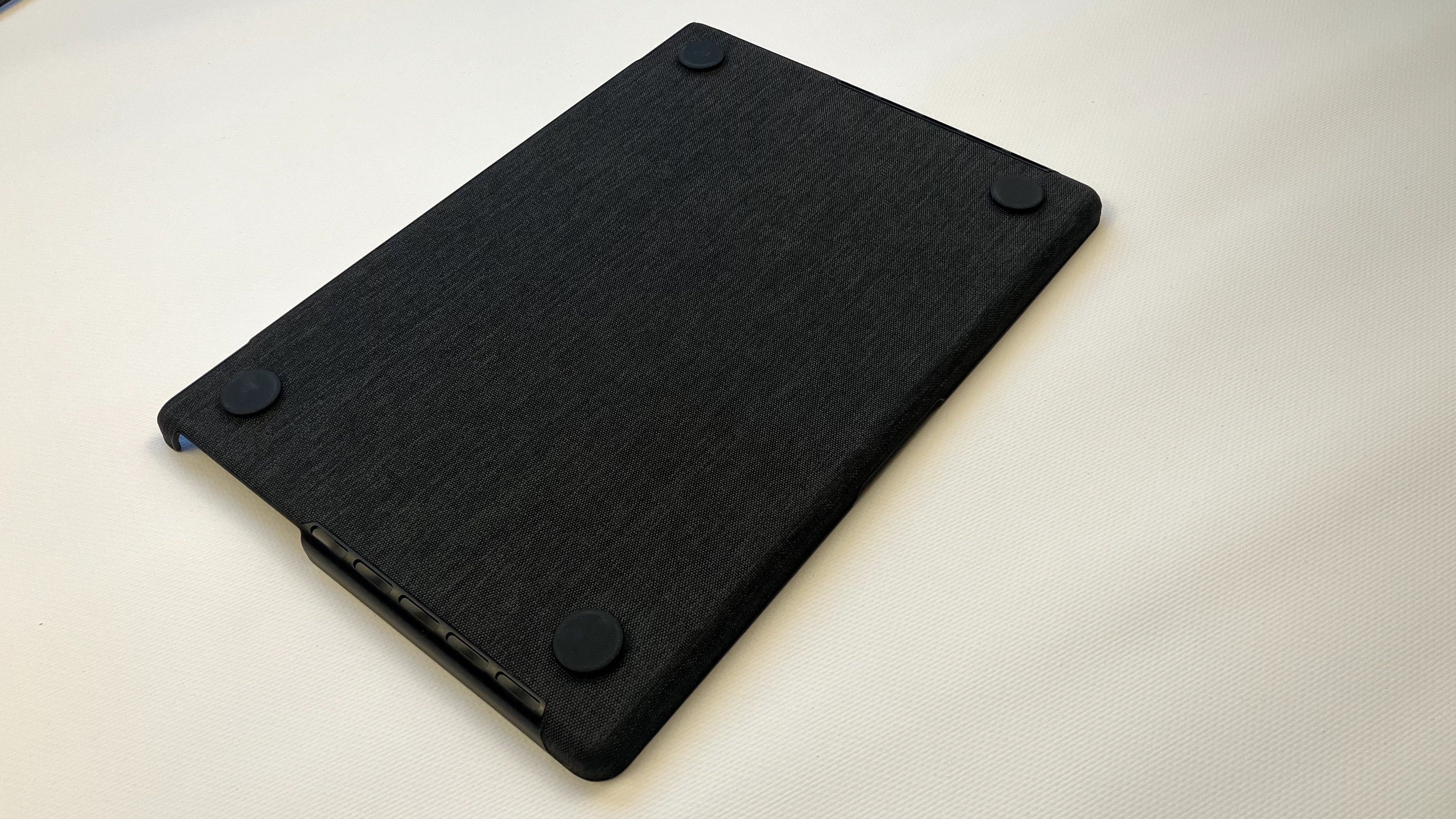 Чехол SPIGEN для Mac Book Pro 14 (2021,2023) Open Box