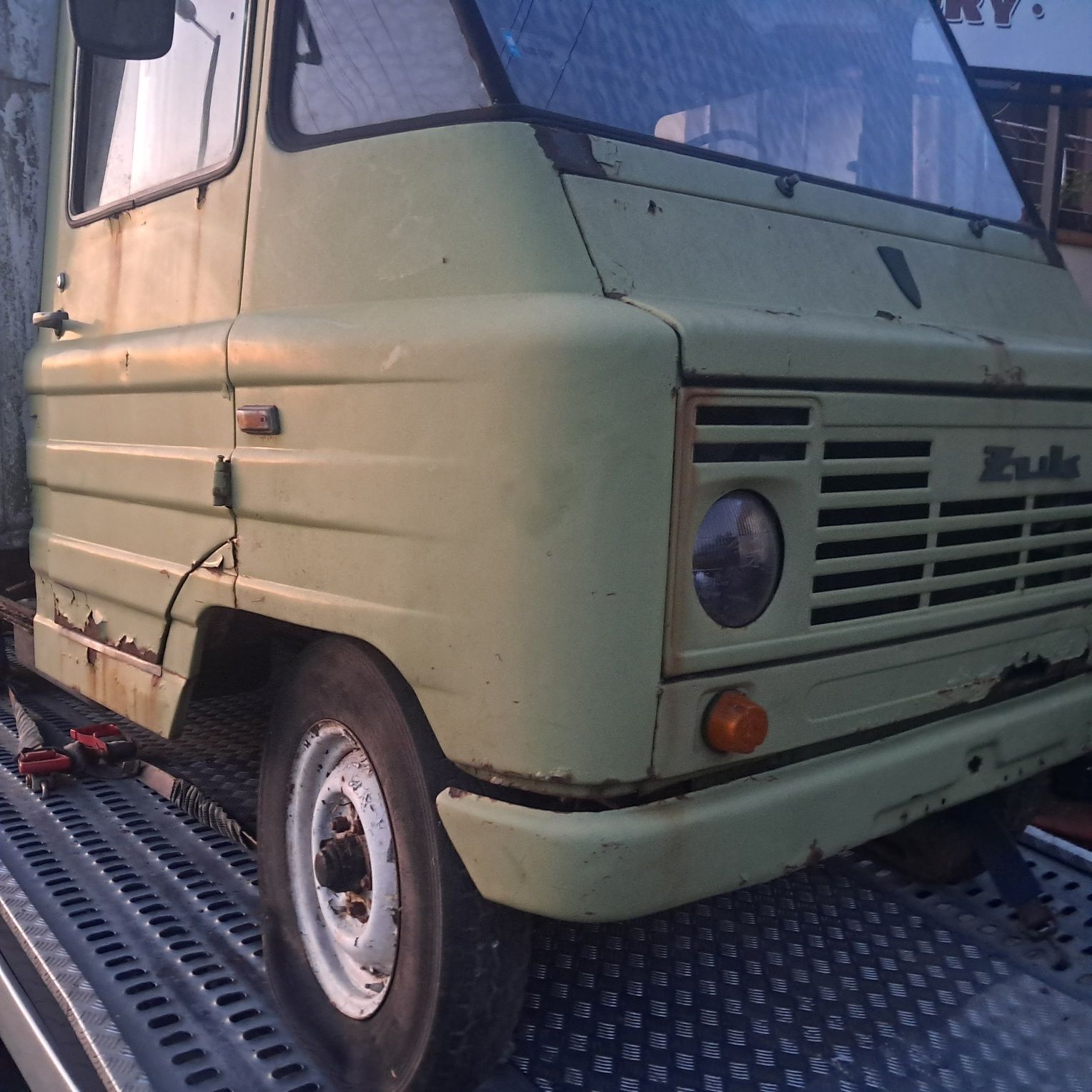 Sprzedam auto żuka 2.1 benzyna
