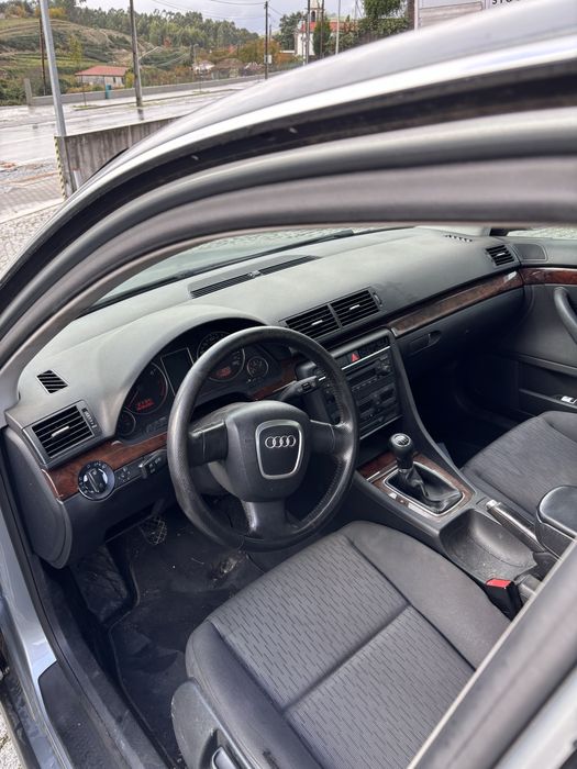 Audi A4 B7 1.6 gasolina