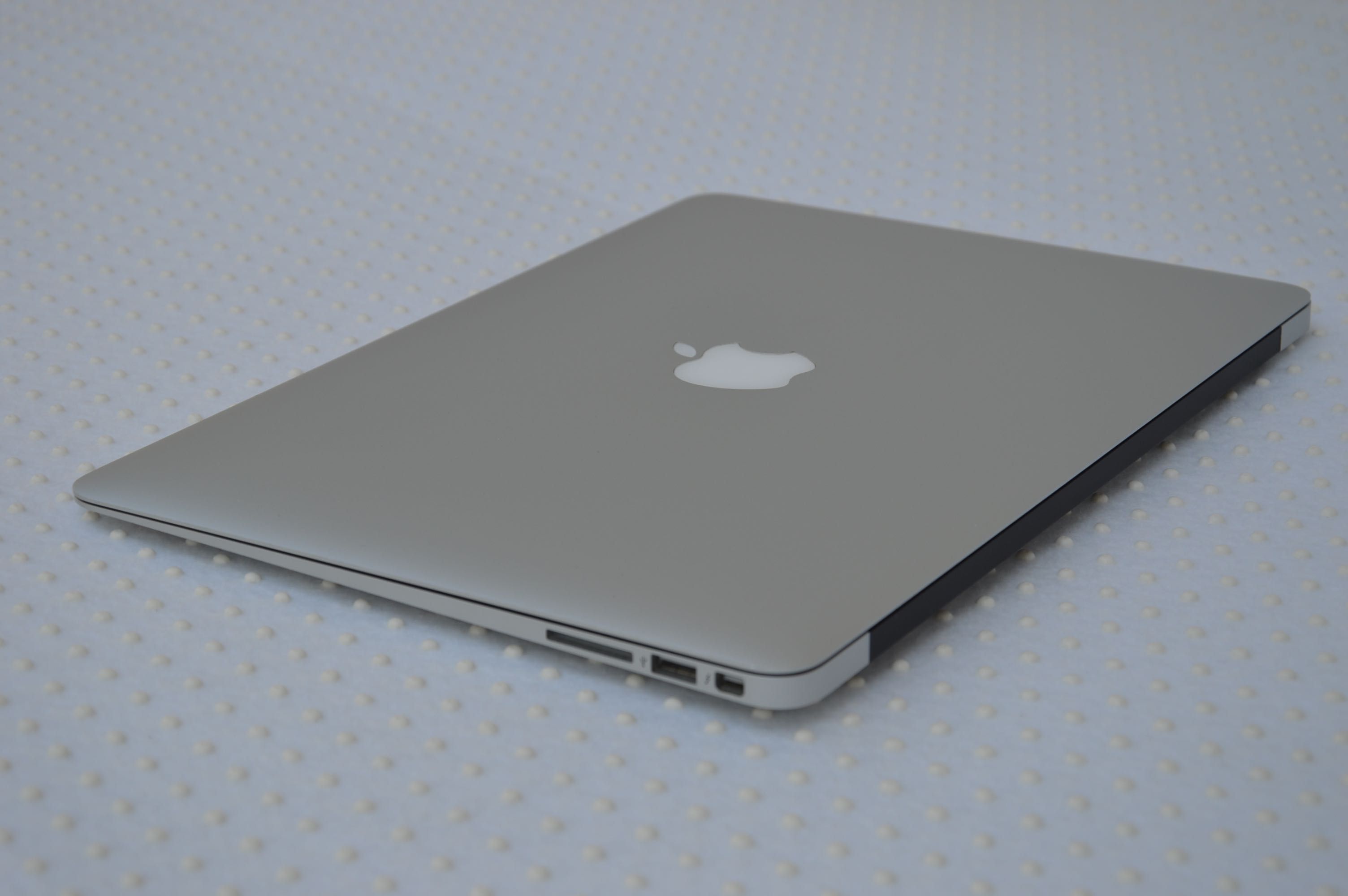 Apple MacBook Air A1466 13,3" 128GB | QWERTY | Nowa Bateria | KOMPLET