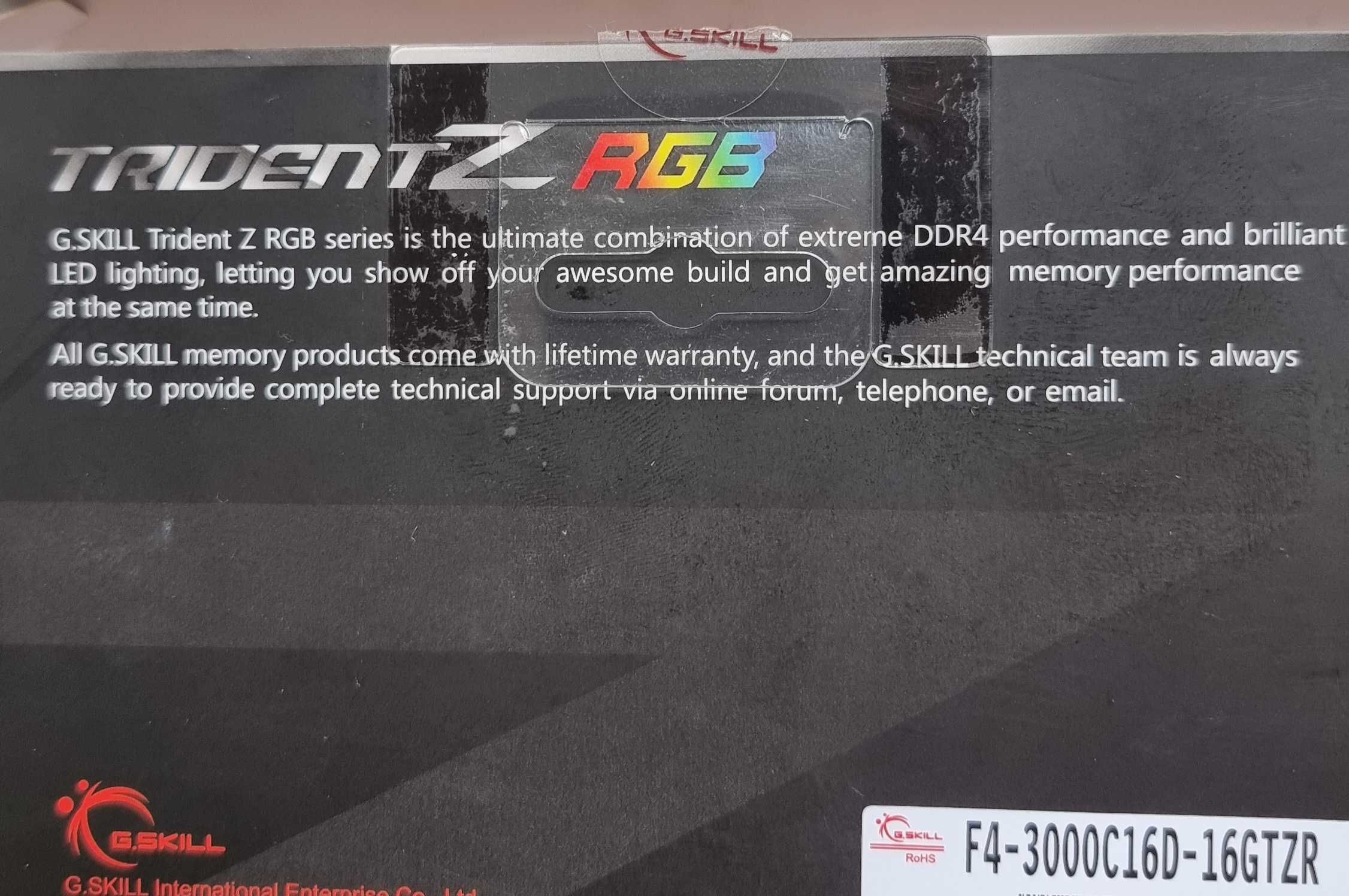 Memória RAM G.SKILL Trident Z RGB 16GB (2x8GB) DDR4-3000MHz CL16 Preta