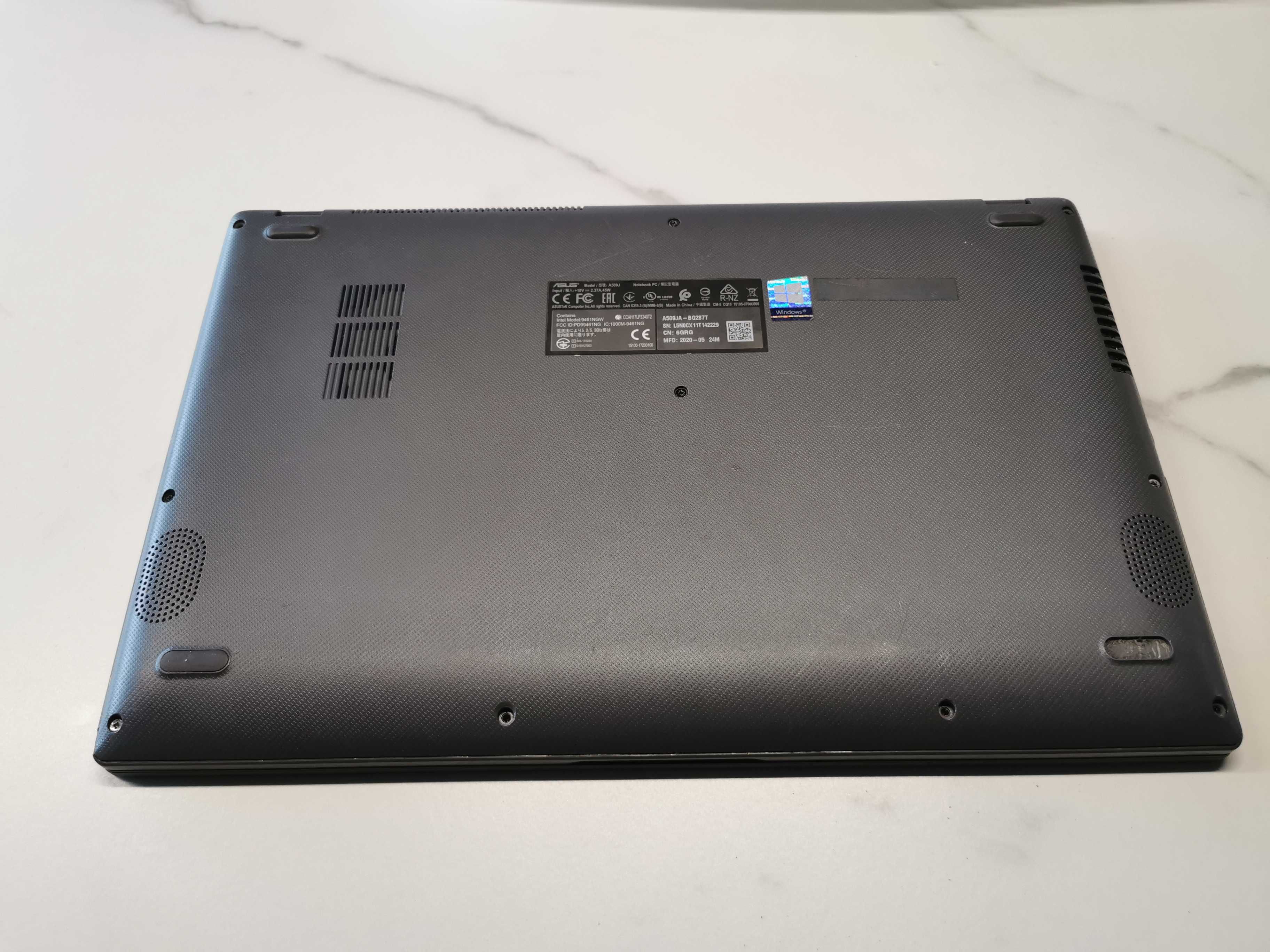 Laptop Asus A509JA 15,6 " Intel Core i5 8 GB / 256 GB szary