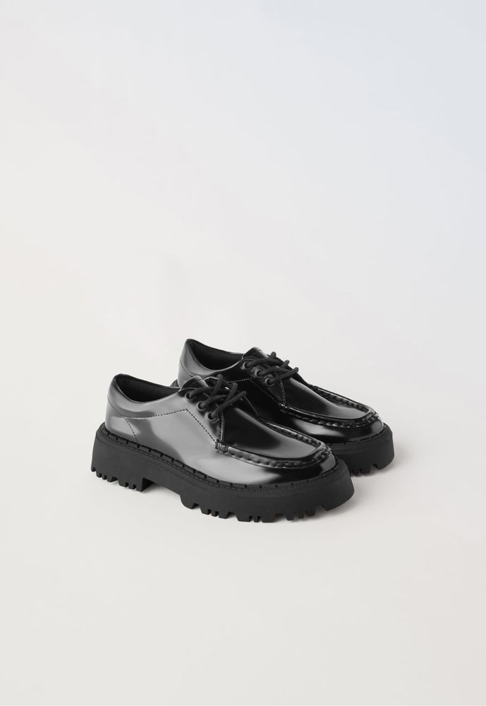 Стильні туфлі від Zara 32рр.
