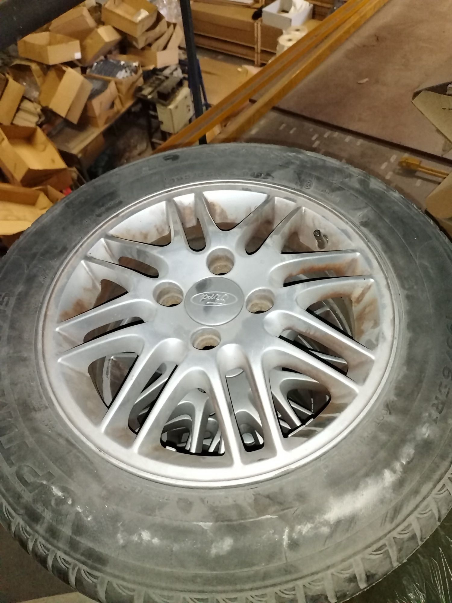 Kola Ford Focus 195/65 R 15 na 4 szpilki