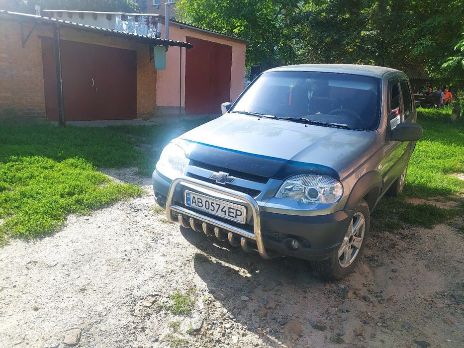 Нива Chevrolet 2012