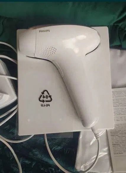 Lumea Advanced nowy depilator 
Urządzenie IPLem stan IDEALNY, na a